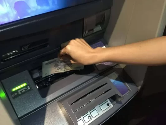 Nạp tiền 8KBET tại ATM